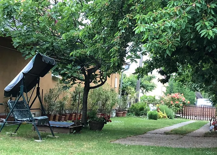 Apartmanház-pärlan